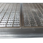 Wycieraczka metalowa seratowana z ramą wysoką 118x40 cm