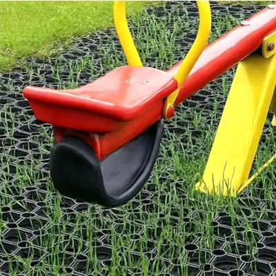 Mata przerostowa z atestem, na place zabaw 100x150 cm