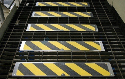 Nakładka na schody przykręcana aluminiowa