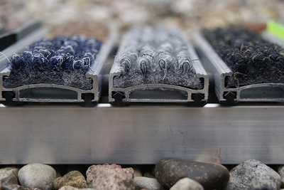 Wycieraczka w ramce aluminiowej z wkładem rypsowym (17 mm)