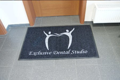 Wycieraczka tekstylna z logo Jet Print 85x60 cm