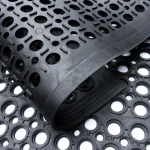 Mata gumowa ażurowa z najazdem 120x180 cm